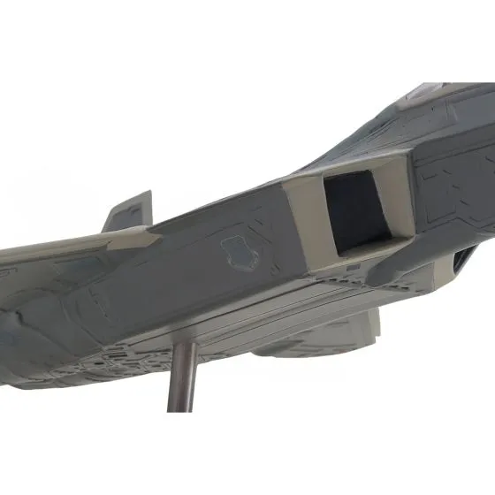 F-22 Raptor Executive Edition Model 4 F-22 Raptor Executive Edition Model