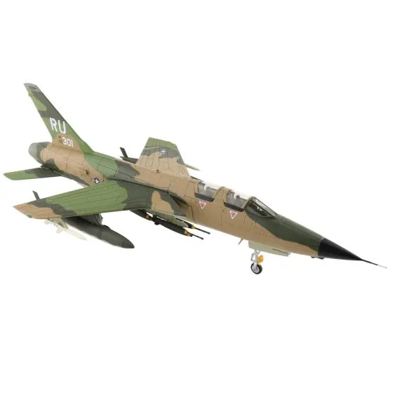 EF-105 Thunderchief Jinkin Josie Die-Cast Model