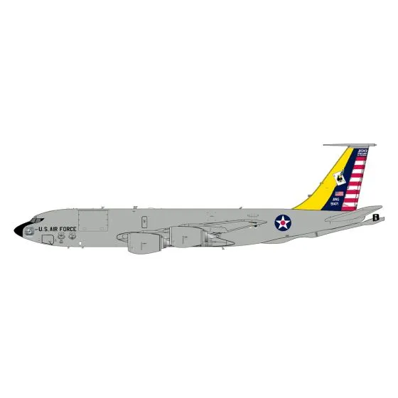 KC-135T Stratotanker Ace of Spades Die-Cast Model 24 KC-135T Stratotanker Ace of Spades Die-Cast Model