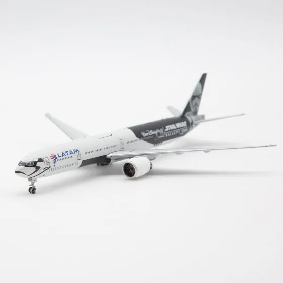 LATAM Airlines Boeing 777-300ER Galaxy's Edge Die-Cast Model