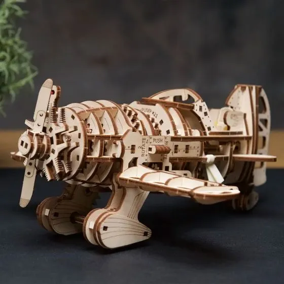 Mad Hornet Airplane Mechanical Plywood Model