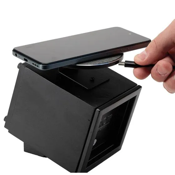 Flight Instrument Desk Clock with Fast Charger