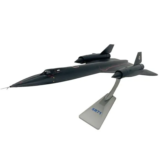 Lockheed SR-71A Blackbird RAF Mildenhall Die-Cast Model 10 Lockheed SR-71A Blackbird RAF Mildenhall Die-Cast Model