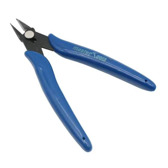 Model Diagonal Pliers