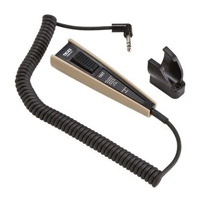 100TRA Dynamic Microphone (with Mounting Bracket)